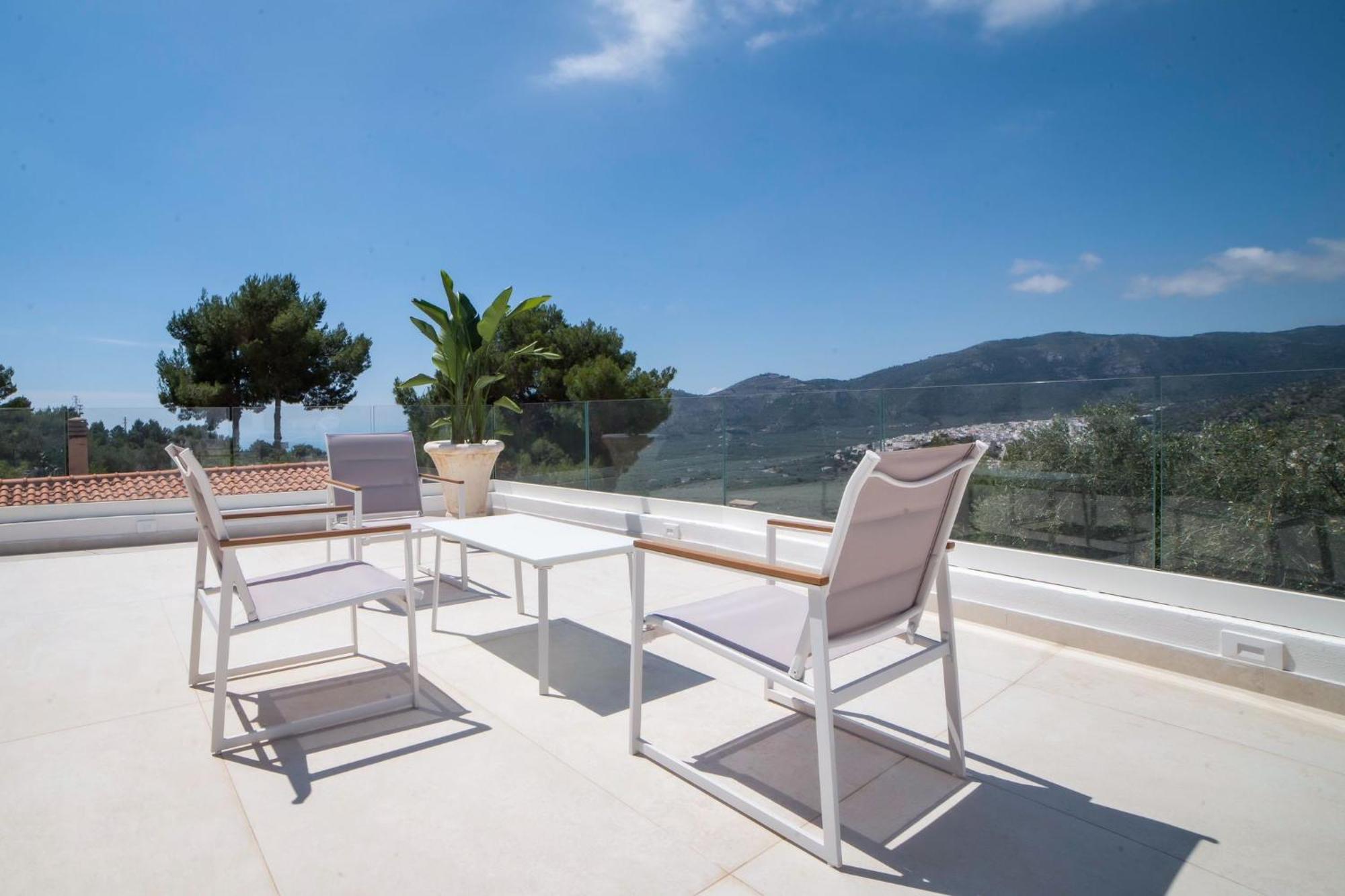 מאטינאטה Aura Apartments מראה חיצוני תמונה
